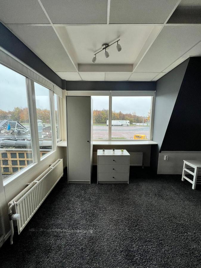 Hotel De Raket Rogat Extérieur photo